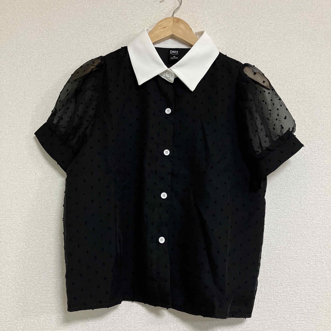 SHEIN DAZY パフスリーブ シャツ ブラウス 【S】ブラック レディースのトップス(Tシャツ(半袖/袖なし))の商品写真