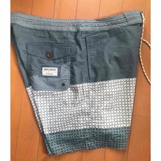 ビラボン(billabong)の値下げ BILLABONG ビラボン サーフパンツ 32(サーフィン)