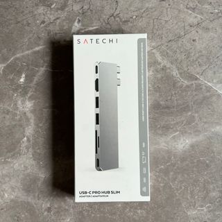 【新品未開封】Satechi USB-C Pro ハブ  スリム (シルバー) (PC周辺機器)