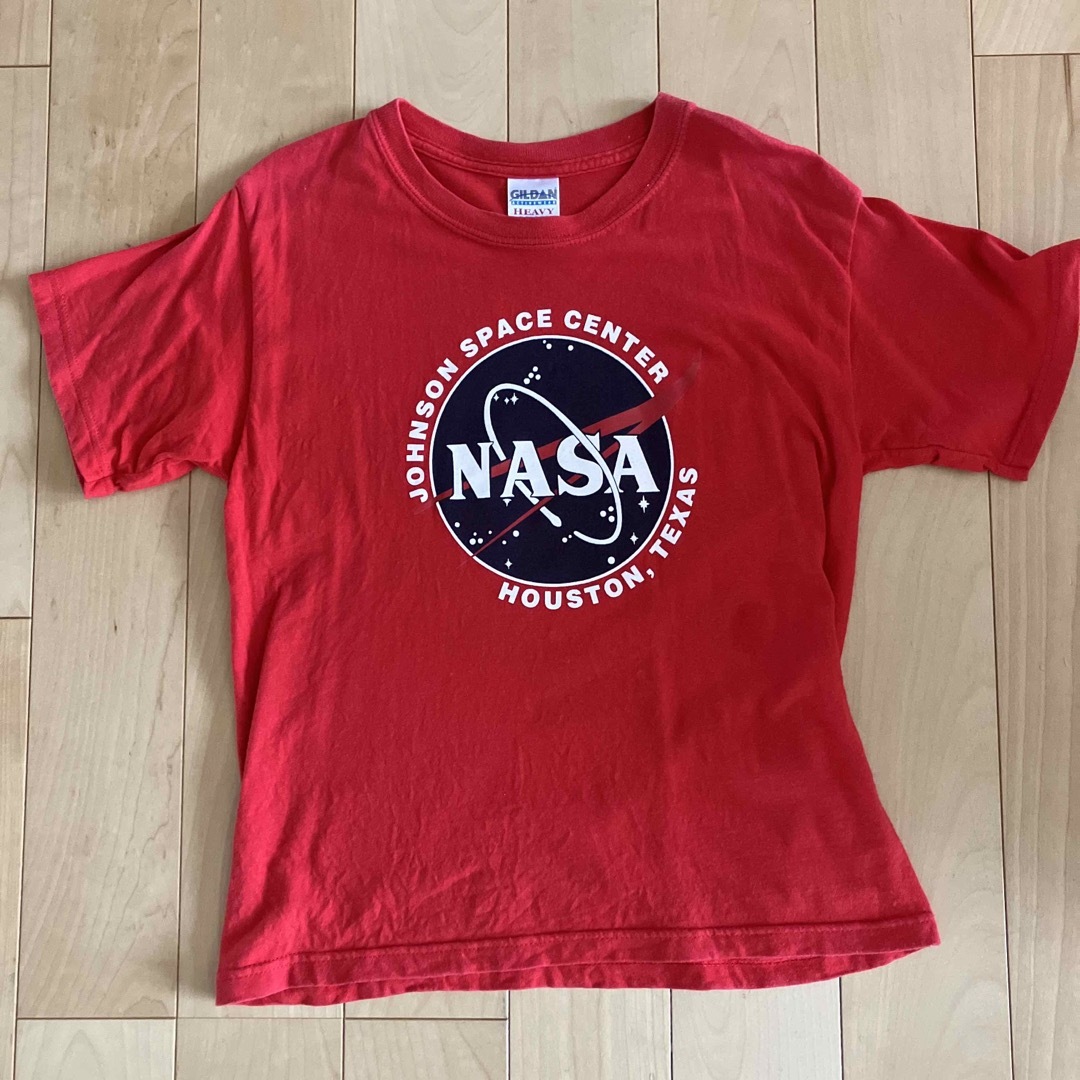 GILDAN(ギルタン)のNASA Tシャツ150センチ　2枚セット キッズ/ベビー/マタニティのキッズ服男の子用(90cm~)(Tシャツ/カットソー)の商品写真