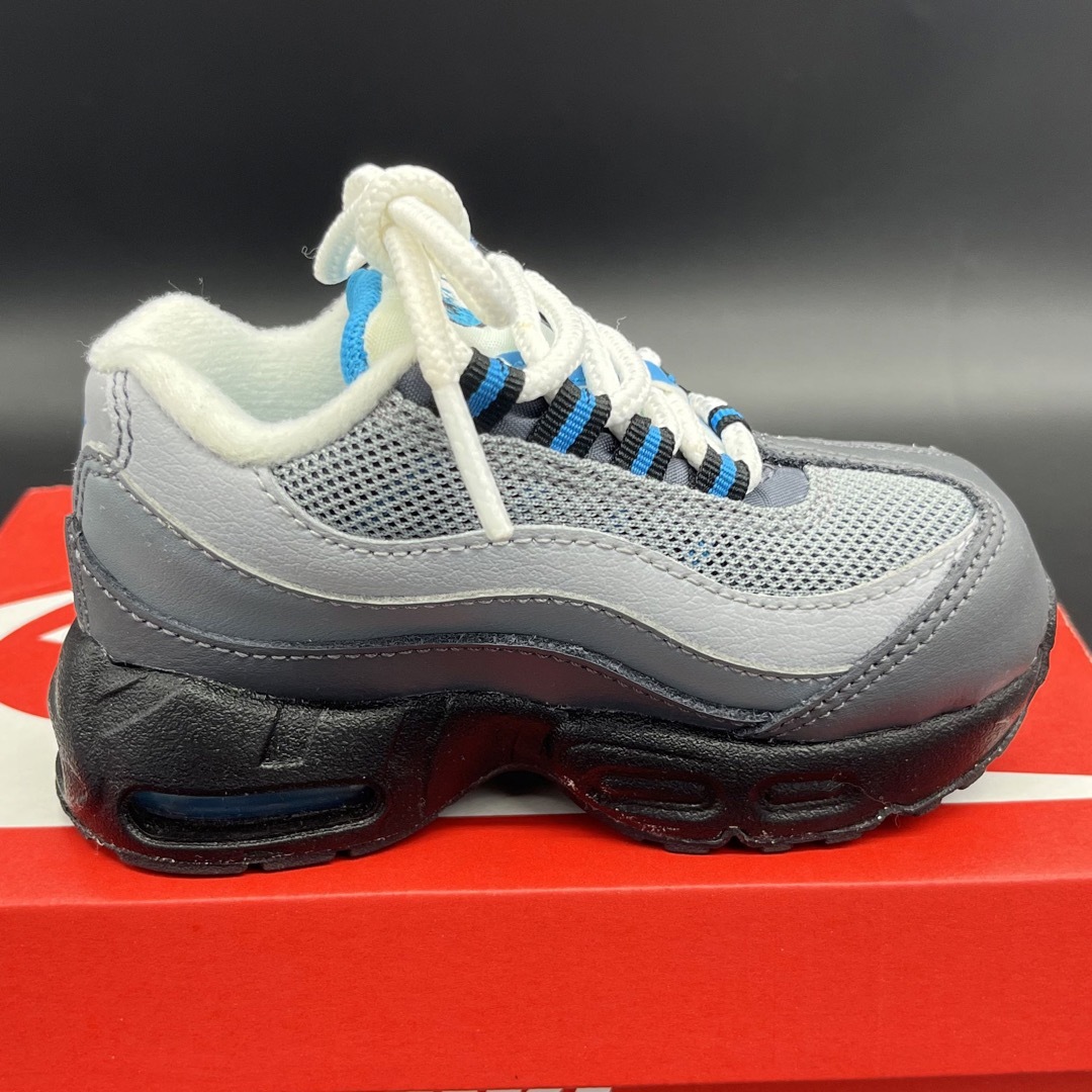 NIKE(ナイキ)のAIRMAX 95 エアマックス RECRAFT グラデ 12cm 6C キッズ/ベビー/マタニティのベビー靴/シューズ(~14cm)(スニーカー)の商品写真