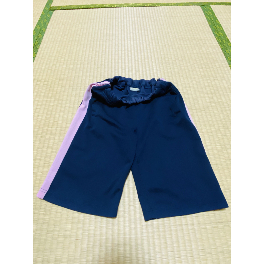 UNDER ARMOUR(アンダーアーマー)のジュニア　キッズ　バスパン キッズ/ベビー/マタニティのキッズ服女の子用(90cm~)(パンツ/スパッツ)の商品写真