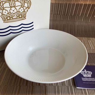 ロイヤルコペンハーゲンの値下げアイテム | フリマアプリ ラクマ