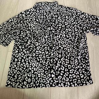 ジーユー(GU)のGU レオパード 半袖シャツ(シャツ/ブラウス(半袖/袖なし))