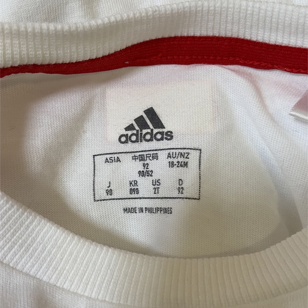 adidas ミニーマウス　上下セット キッズ/ベビー/マタニティのキッズ服女の子用(90cm~)(Tシャツ/カットソー)の商品写真