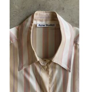 アクネストゥディオズ(Acne Studios)のAcne Studios アクネ　シャツ　ストライプシャツ　2021ss(シャツ/ブラウス(半袖/袖なし))