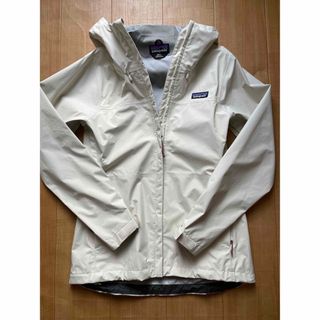 パタゴニア(patagonia) ホワイト ナイロンジャケット(レディース)の パタゴニア(patagonia) ホワイト ナイロンジャケット(レディース)の