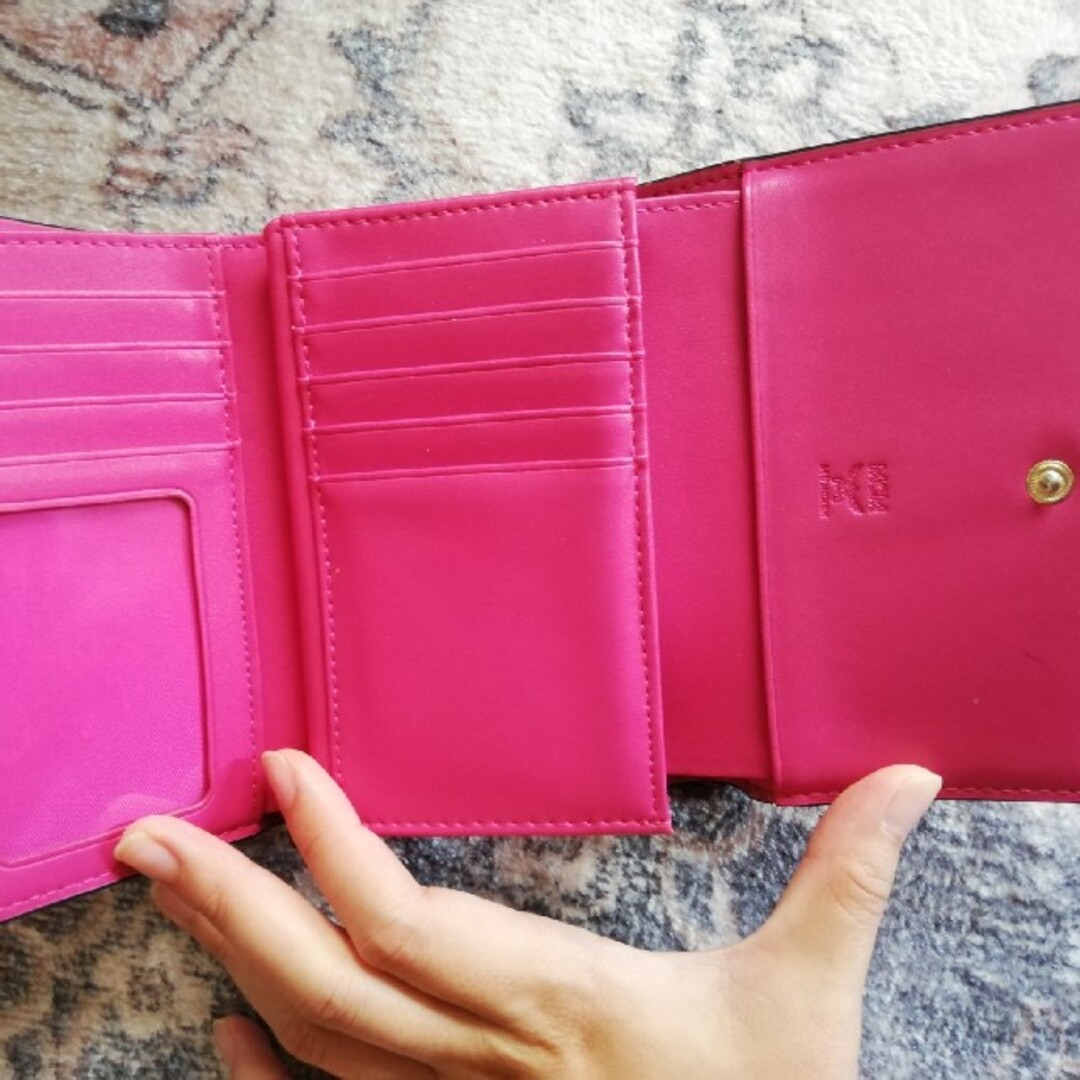 MCM(エムシーエム)のMCM お財布 レディースのファッション小物(財布)の商品写真