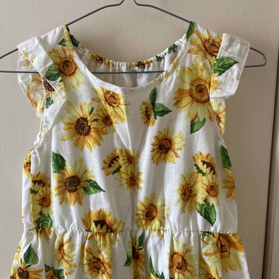 新品　ひまわり柄🌻　ワンピース　綿100% 150 キッズ/ベビー/マタニティのキッズ服女の子用(90cm~)(ワンピース)の商品写真