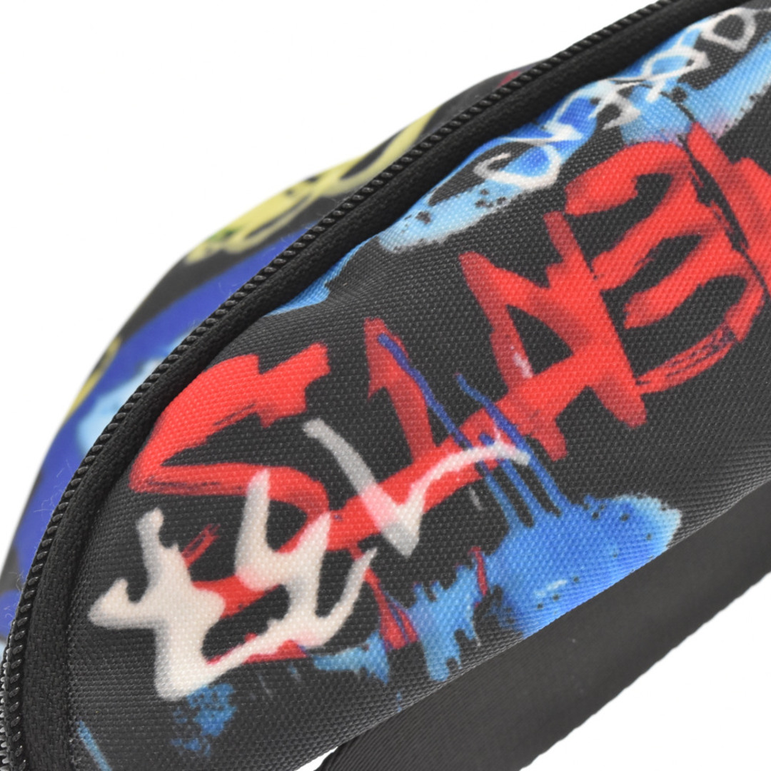 VETEMENTS ヴェトモン GRAFFITI FANNY PACK UE52BA400B グラフィック