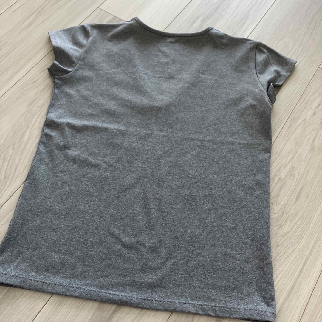 theory(セオリー)のセオリーTシャツ　Vネック レディースのトップス(Tシャツ(半袖/袖なし))の商品写真