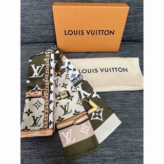 ヴィトン(LOUIS VUITTON) スカーフ（グリーン・カーキ/緑色系）の通販