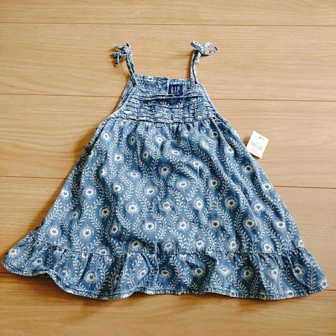 babyGAP(ベビーギャップ)の《新品》GAPワンピース・パンツ付き キッズ/ベビー/マタニティのキッズ服女の子用(90cm~)(ワンピース)の商品写真