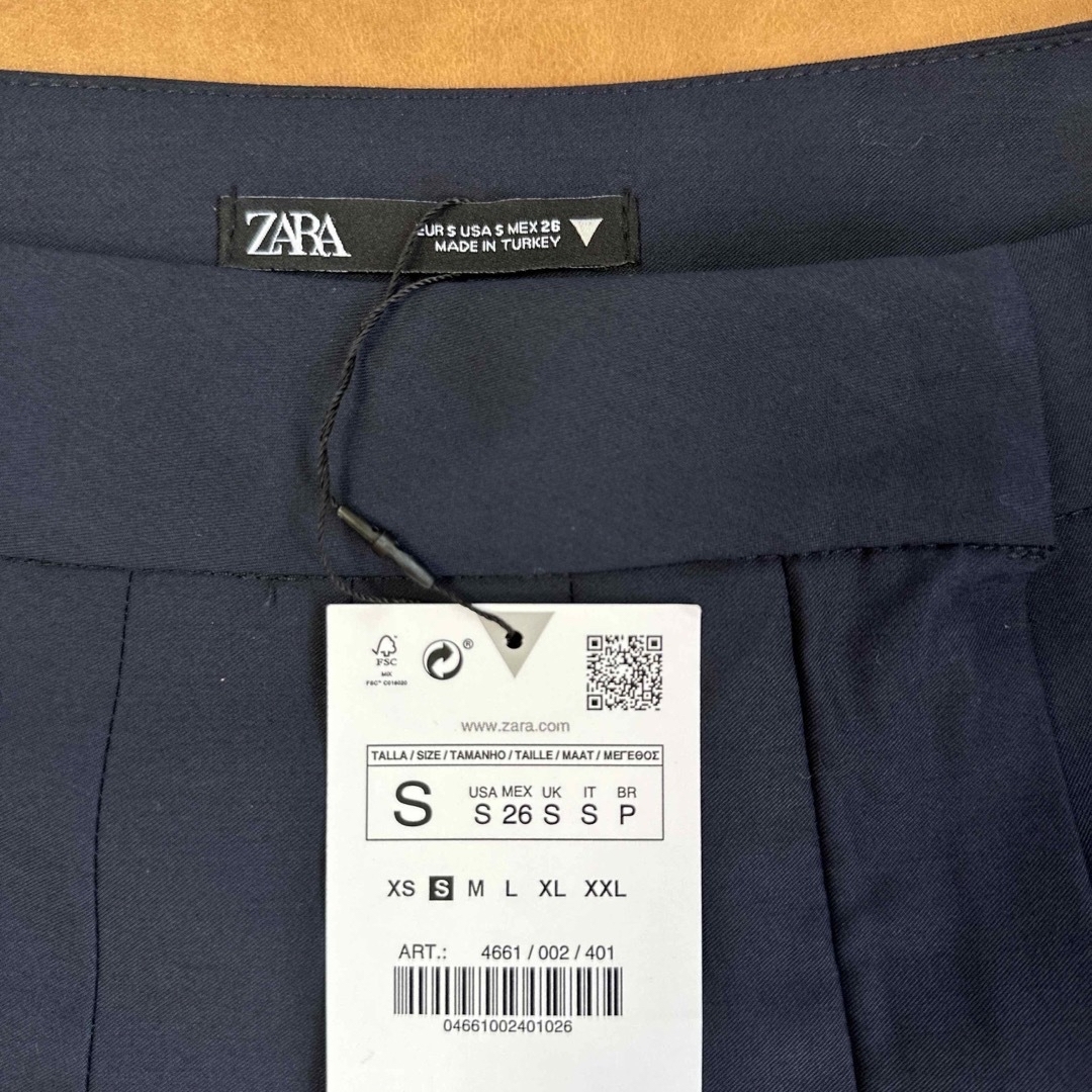 ZARA(ザラ)のZARA  ザラ　スカート レディースのスカート(ひざ丈スカート)の商品写真