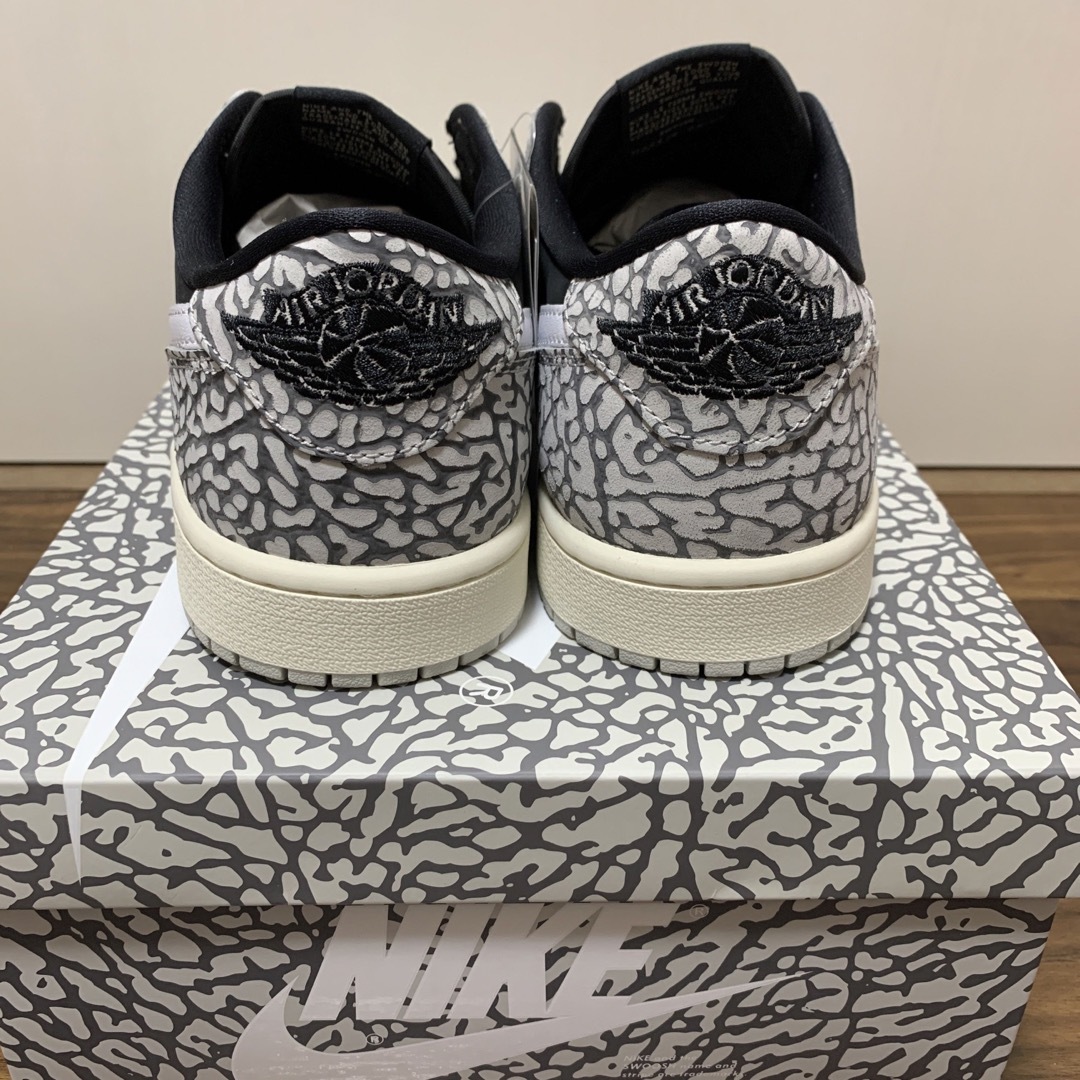 NIKE(ナイキ)のNike Air Jordan 1 Retro Low OG  メンズの靴/シューズ(スニーカー)の商品写真