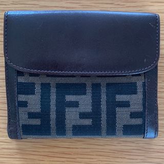 フェンディ(FENDI)のn.h様 FENDI フェンディ 二つ折り財布 ズッカ柄(財布)