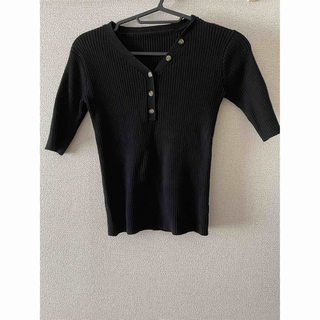 グレイル(GRL)のニットトップス(Tシャツ/カットソー(半袖/袖なし))