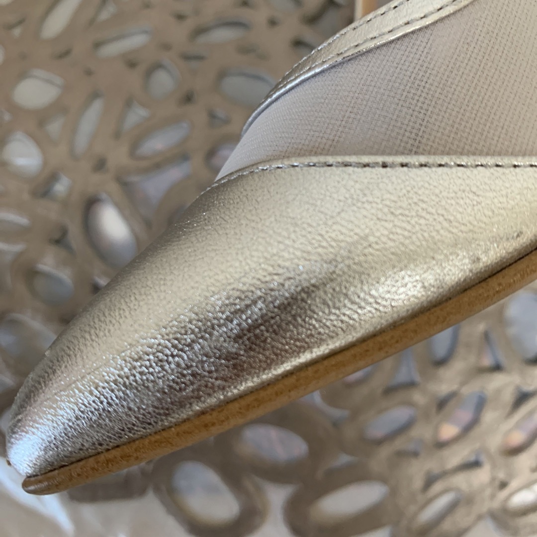 DIANA(ダイアナ)のDIANA ダイアナ　パンプス　シルバーハクゴード　ライトグレージョゼット レディースの靴/シューズ(ハイヒール/パンプス)の商品写真