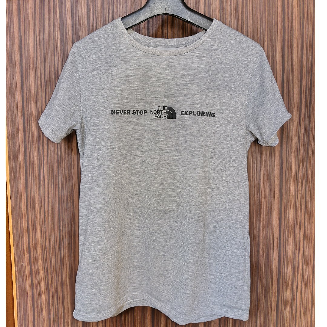 THE NORTH FACE(ザノースフェイス)のthe north face レディースＴシャツ レディースのトップス(Tシャツ(半袖/袖なし))の商品写真