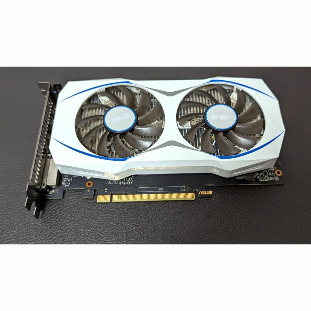 ASUS(エイスース)のGPU ASUS GEFORCE GTX 1050Ti 4G スマホ/家電/カメラのPC/タブレット(PCパーツ)の商品写真