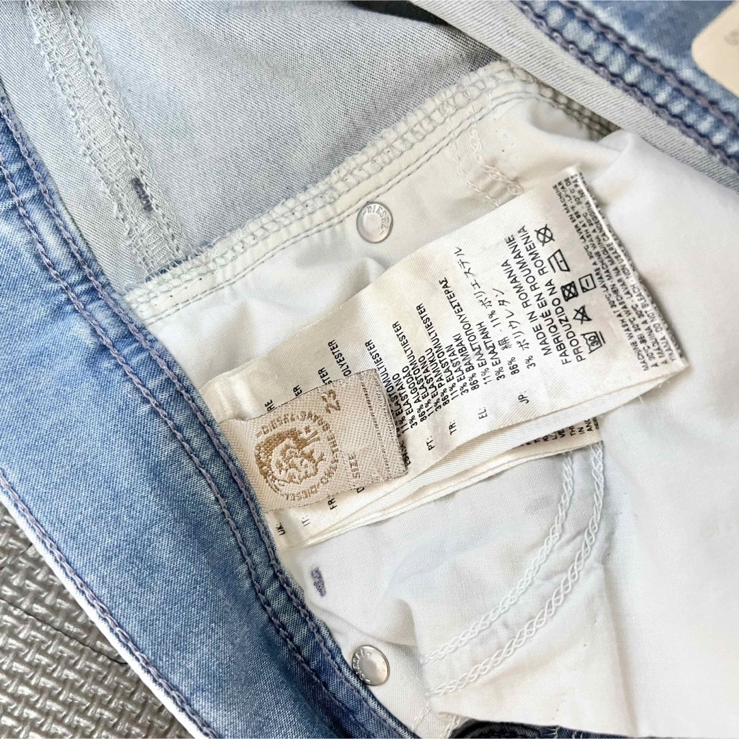 DIESEL(ディーゼル)の極美品 DIESEL ディーゼル ダメージ jogg jeans ジョグジーンズ レディースのパンツ(デニム/ジーンズ)の商品写真