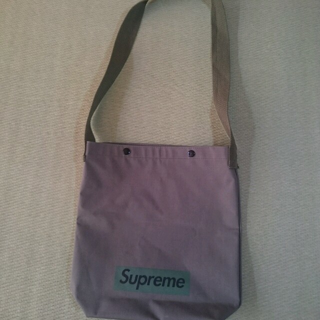Supreme(シュプリーム)のSUPREME  ボックスロゴ ワンショルダー トート メンズのバッグ(トートバッグ)の商品写真