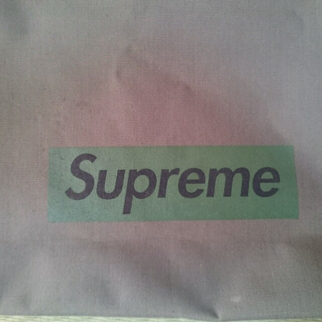 Supreme(シュプリーム)のSUPREME  ボックスロゴ ワンショルダー トート メンズのバッグ(トートバッグ)の商品写真