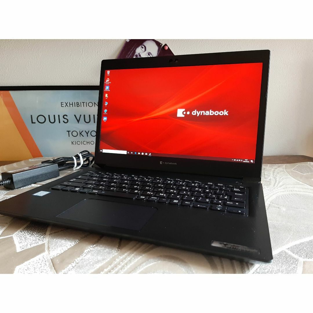カラフルセット 3個 東芝 S73DN 8世代 i5 256G/SSD 8G FHD ノート