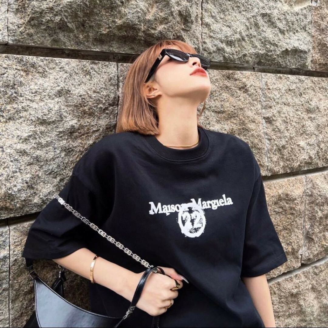 オータムセール ☆新品☆Maison Margielaマルジェラ カレンダーTシャツ