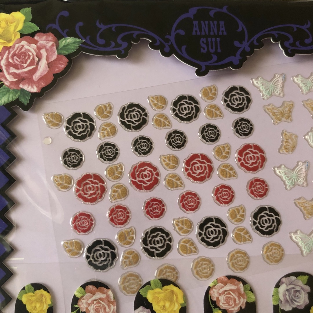 ANNA SUI(アナスイ)のアナスイ ネイルステッカー 01 未使用 ネイルシール コスメ/美容のネイル(ネイル用品)の商品写真