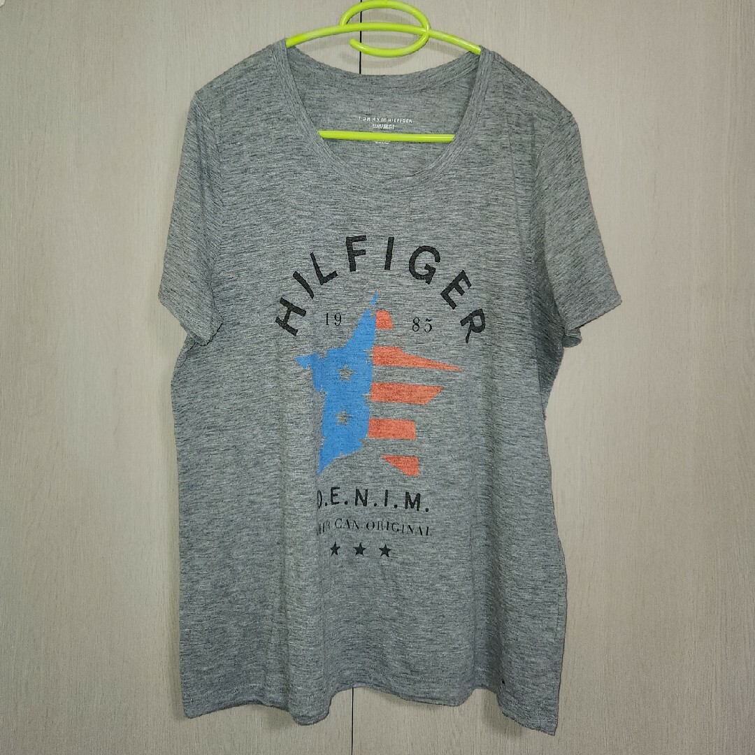 TOMMY HILFIGER(トミーヒルフィガー)のTOMMY HILFIGER　Tシャツ レディースのトップス(Tシャツ(半袖/袖なし))の商品写真