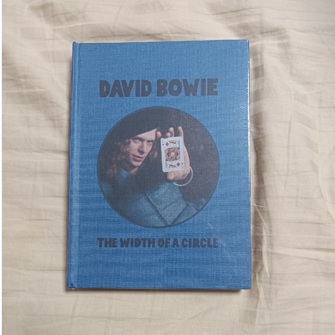 David Bowie ウィドゥス・オブ・ア・サークル 完全限定盤 新品未開封 エンタメ/ホビーのCD(ポップス/ロック(洋楽))の商品写真