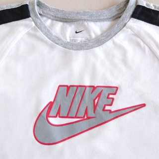 ナイキ(NIKE)のナイキ NIKE 半袖 Tシャツ カットソー ロゴ(Tシャツ/カットソー)