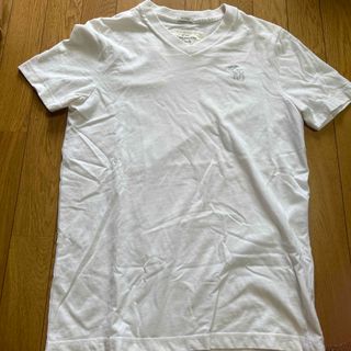 アバクロンビーアンドフィッチ(Abercrombie&Fitch)のアバクロ　ワンポイントロゴTシャツ(Tシャツ/カットソー(半袖/袖なし))