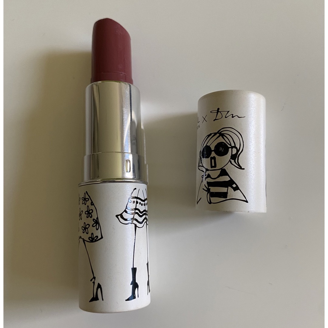 RIMMEL(リンメル)のDachi Miuraコラボ　リンメルマシュマロルック  リップ DM 015  コスメ/美容のベースメイク/化粧品(口紅)の商品写真