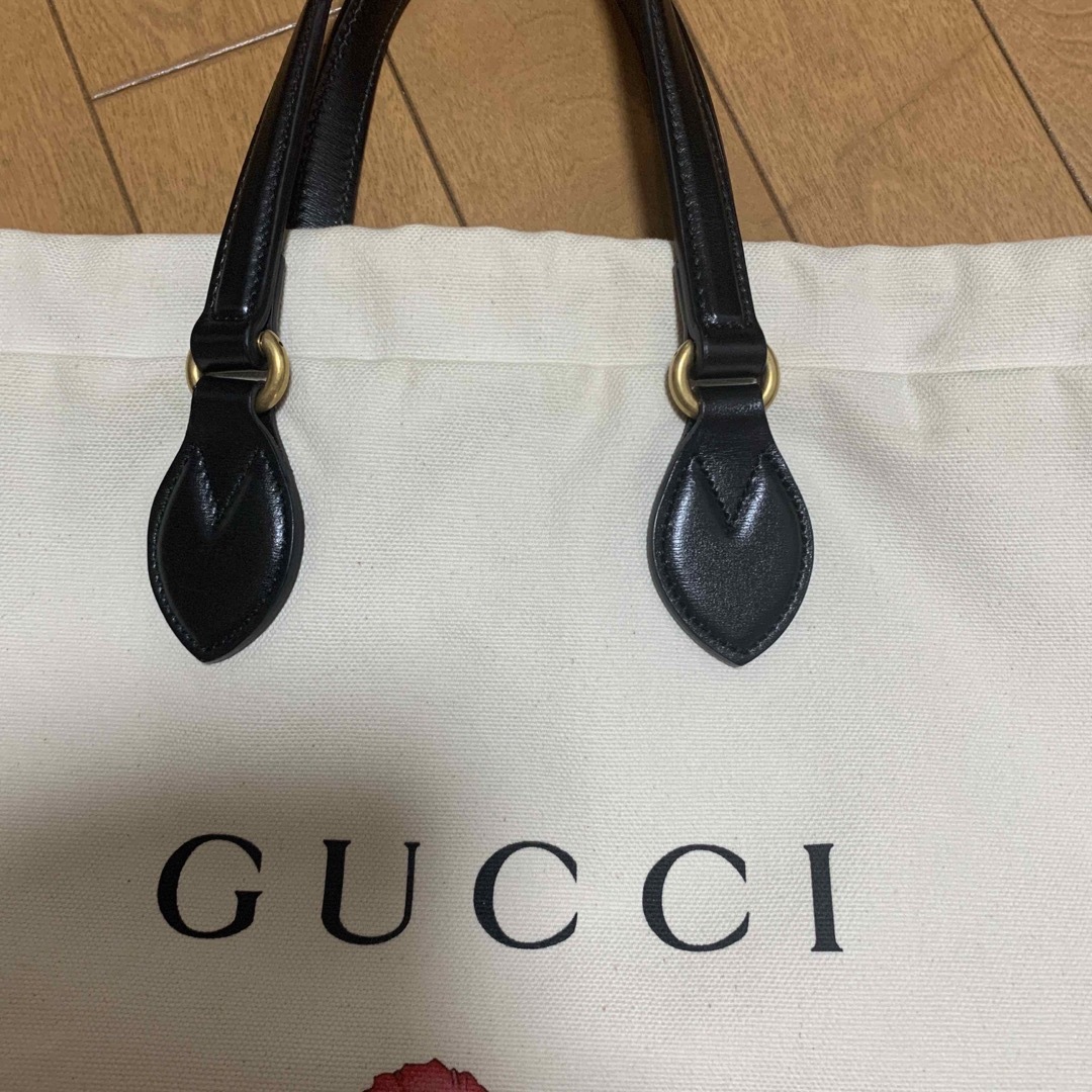 Gucci(グッチ)のGUCCI キャンパスバッグ レディースのバッグ(トートバッグ)の商品写真