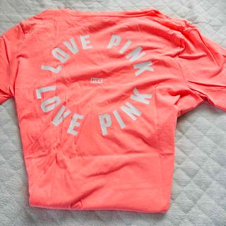 ヴィクトリアズシークレット(Victoria's Secret)の格安　中古　美品　VS PINK Mサイズ　Tシャツ　オレンジ系(Tシャツ(半袖/袖なし))