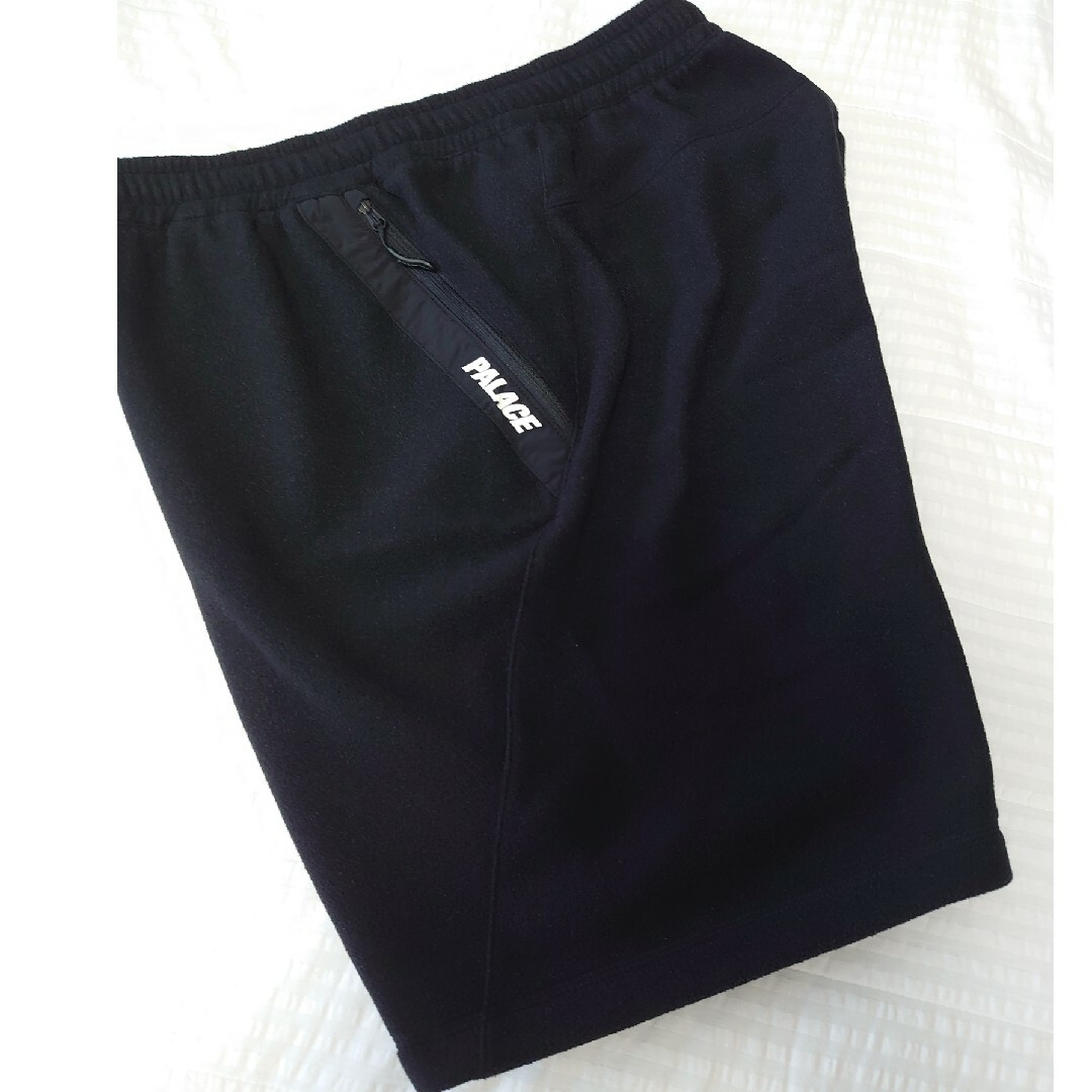 palace skateboards short Pants