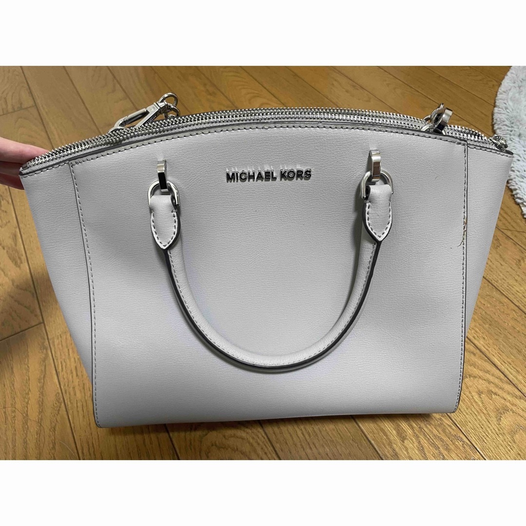 Michael Kors - 【最終値下げ】マイケルコースバックの通販 by ゆん's ...