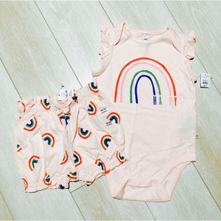 ベビーギャップ(babyGAP)のベビーギャップ★新品 レインボー柄 ロンパース パンツ セット(ロンパース)