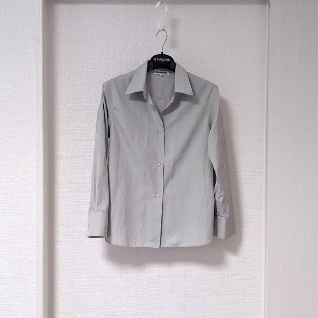 Jil Sander(ジルサンダー)のJIL SANDER💛美品💛ジルサンダー軽くて涼しいコットンシャツ38 レディースのトップス(シャツ/ブラウス(半袖/袖なし))の商品写真