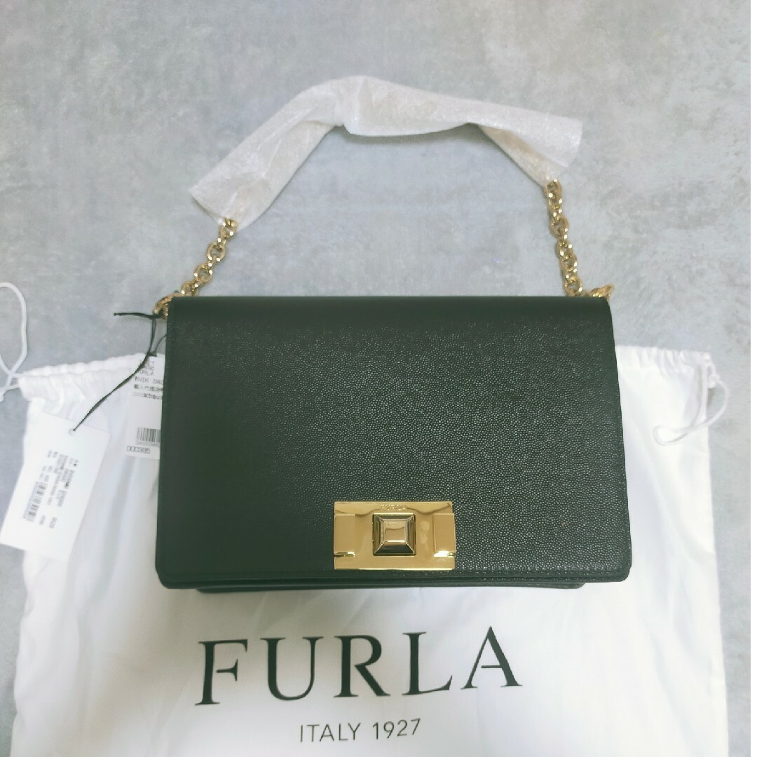 新品未使用タグ付き FURLA ショルダーバッグ チェーンバッグ ハンドバッグ