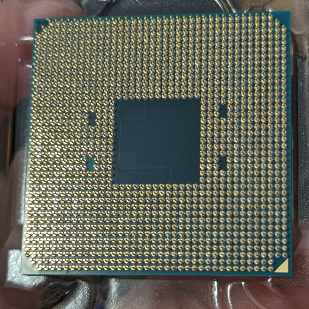 AMD Ryzen5 APU 2400G 2