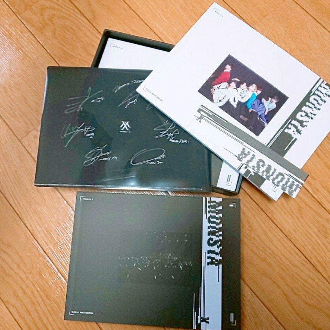 モネク DVD (MONSTA X 1st DVD MONTORIES)