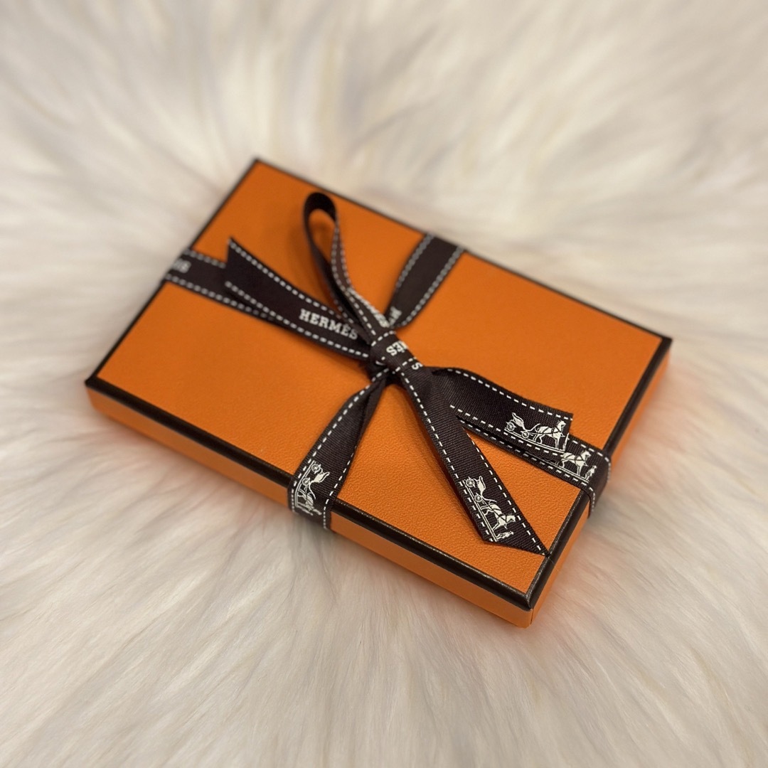 Hermes - 【新品未使用】エルメス カルヴィ ボックスカーフ ノワール