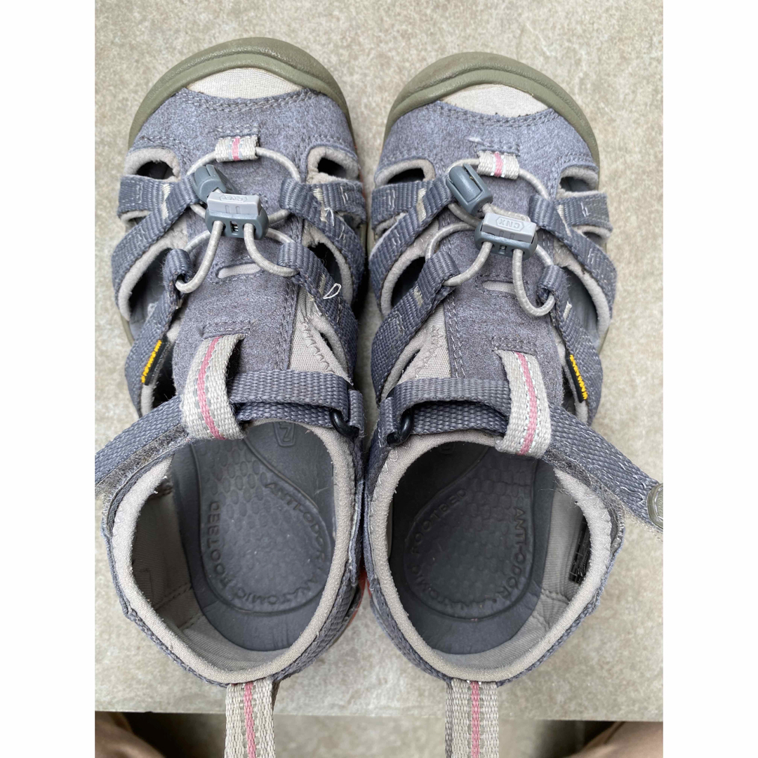 KEEN(キーン)のKEEN キーン シーキャンプ SEACAMP II グレー ピンク 19.5 キッズ/ベビー/マタニティのキッズ靴/シューズ(15cm~)(サンダル)の商品写真