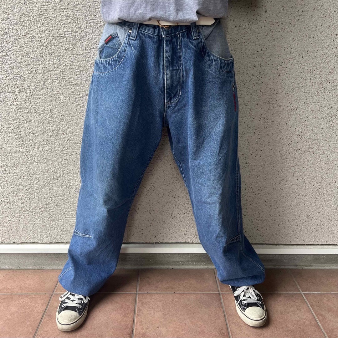 FUBU(フブ)のFubu ポケット デザイン b系 ストリート ビックシルエット デニムパンツ メンズのパンツ(デニム/ジーンズ)の商品写真