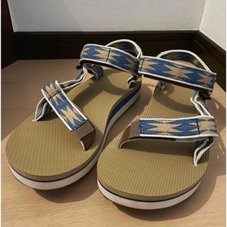 テバ(Teva)の美品Tevawomanサンダルmidform universal(サンダル)