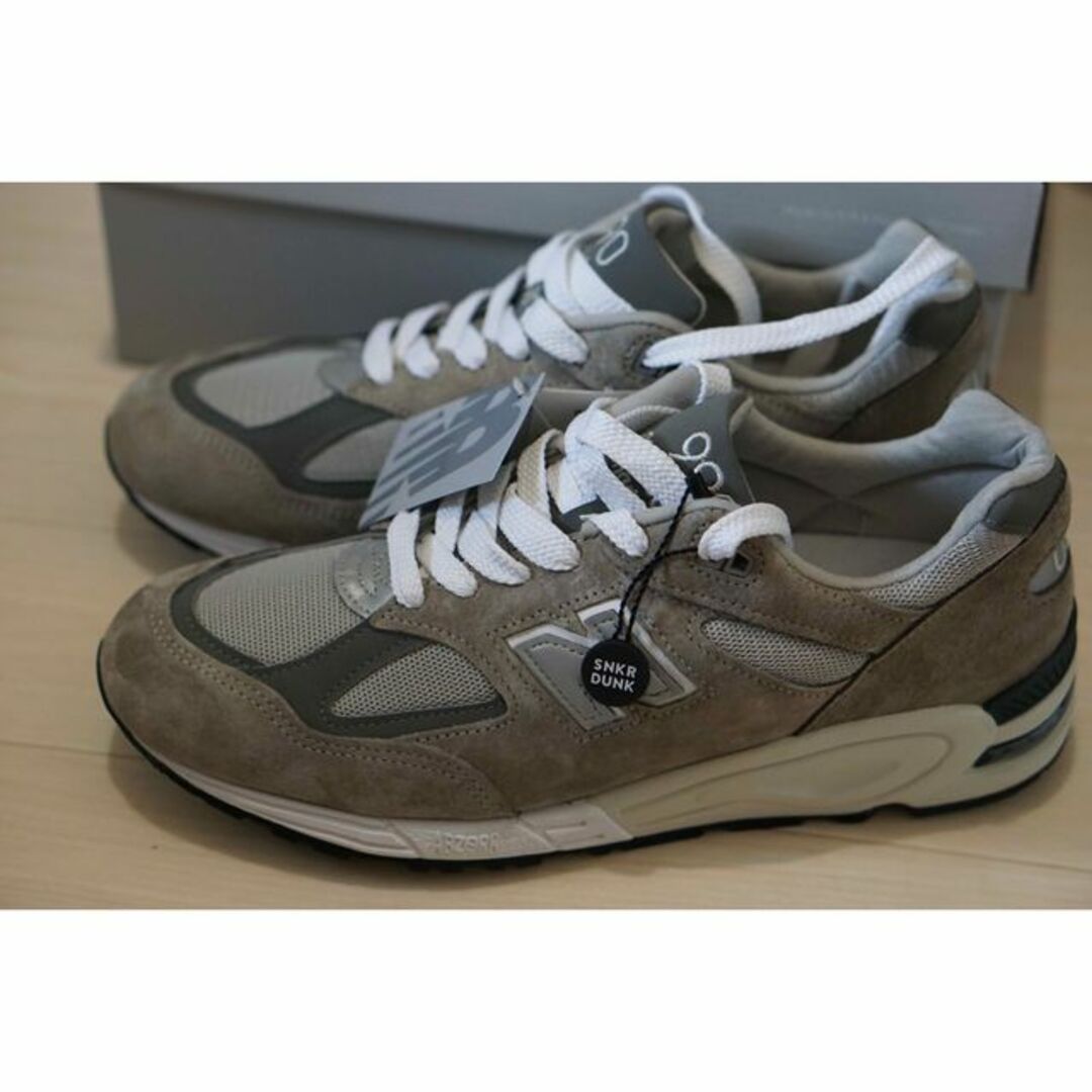 New Balance(ニューバランス)の【本物鑑定済み】New Balance 990v2 Gray 27.5cm メンズの靴/シューズ(スニーカー)の商品写真