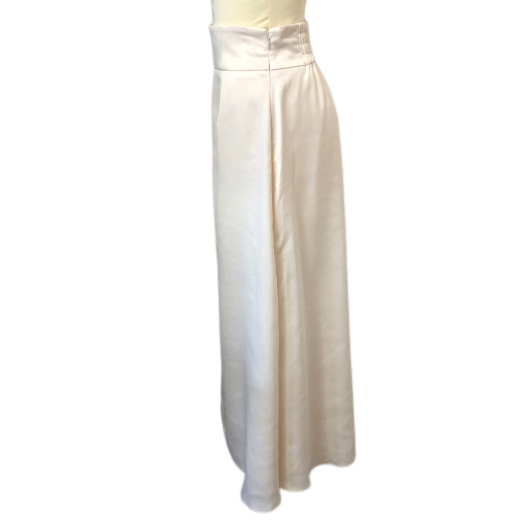 eimy istoire(エイミーイストワール)のeimy istoire シンプルサテンスカート ホワイト Fサイズ ロング丈 レディースのスカート(ロングスカート)の商品写真